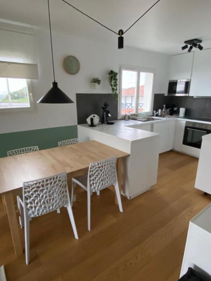 Bel appartement vue mer - 1er rang front de mer Saint-Jean-de-Luz Extérieur photo